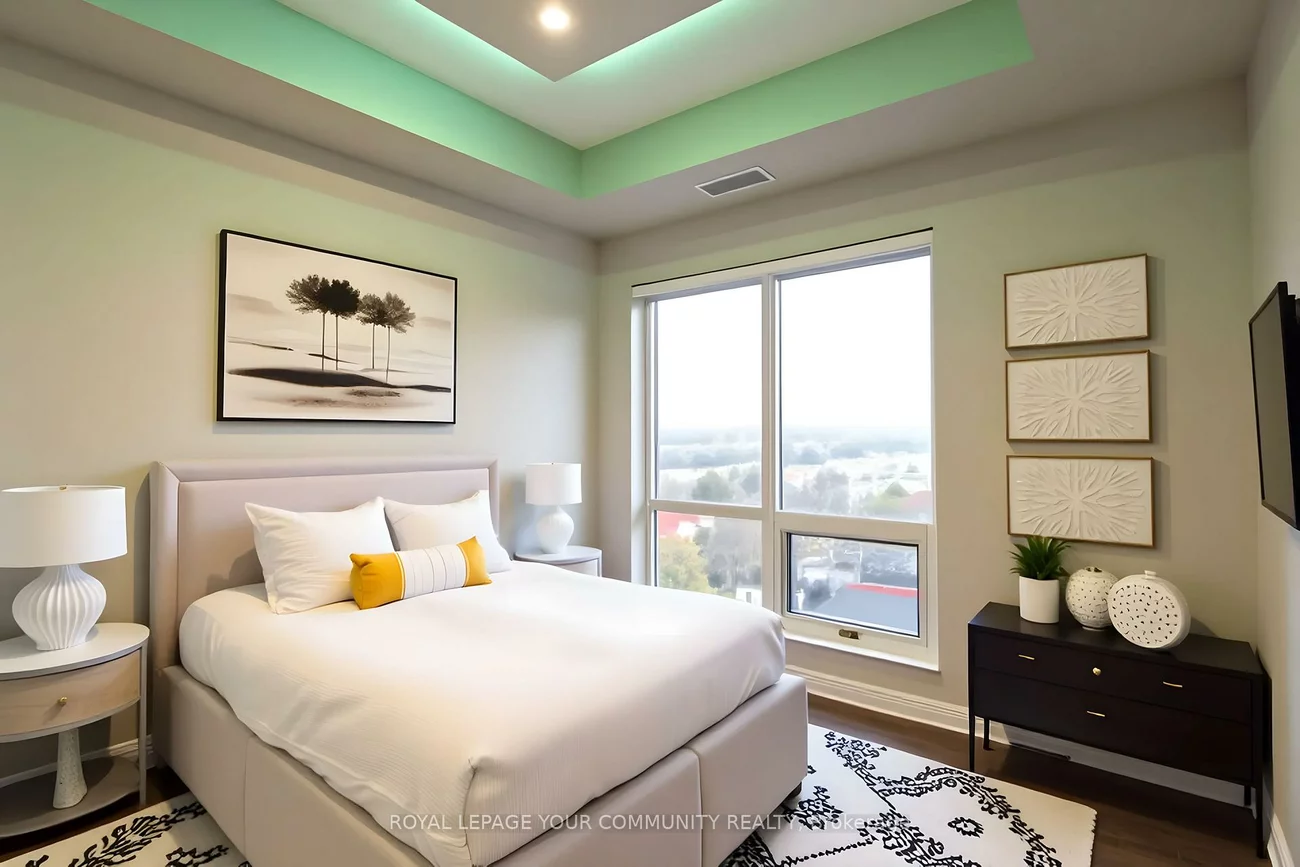 9090, Yonge, South Richvale, Richmond Hill