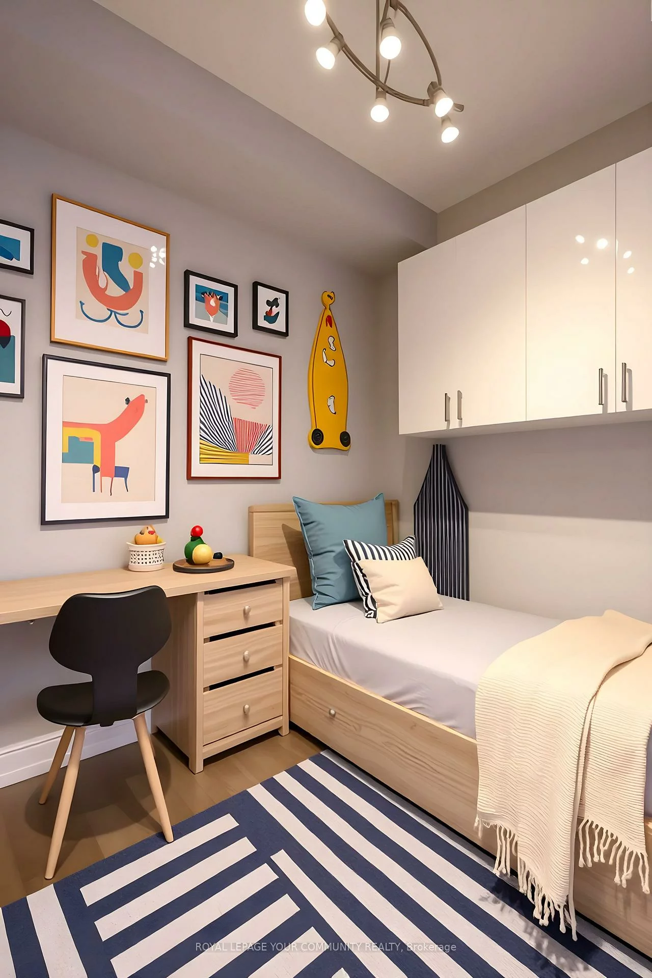 9090, Yonge, South Richvale, Richmond Hill