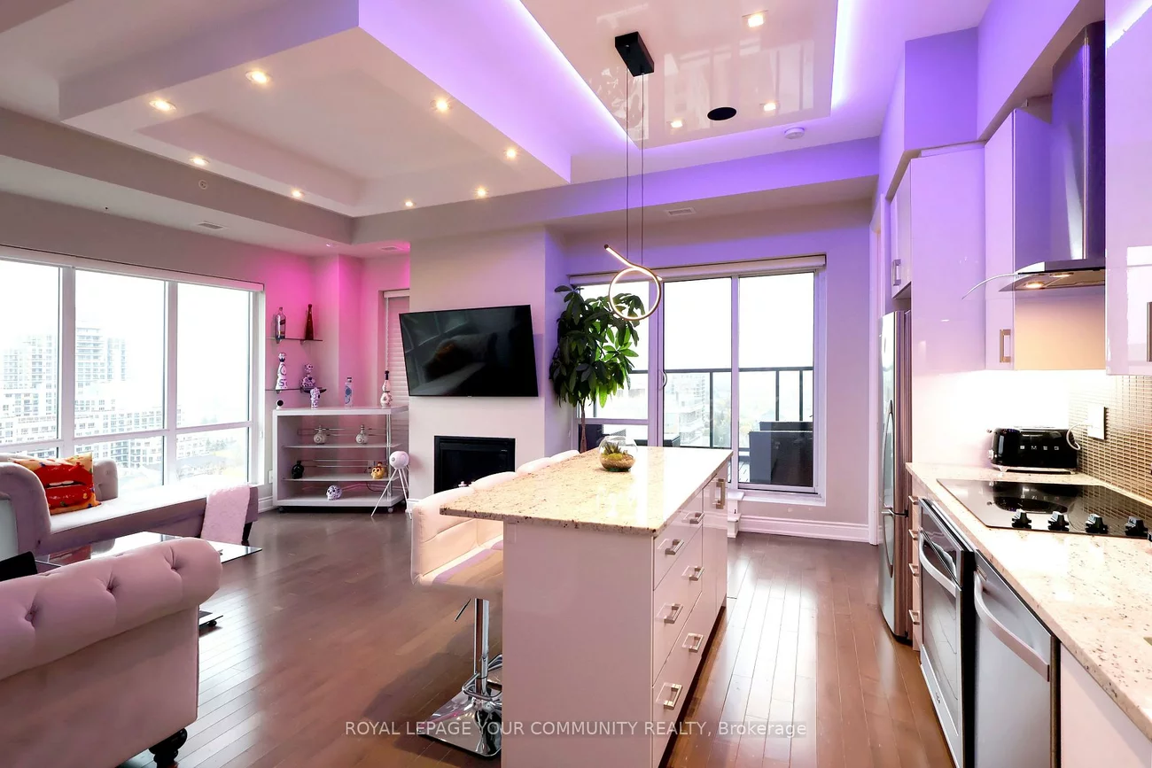 9090, Yonge, South Richvale, Richmond Hill