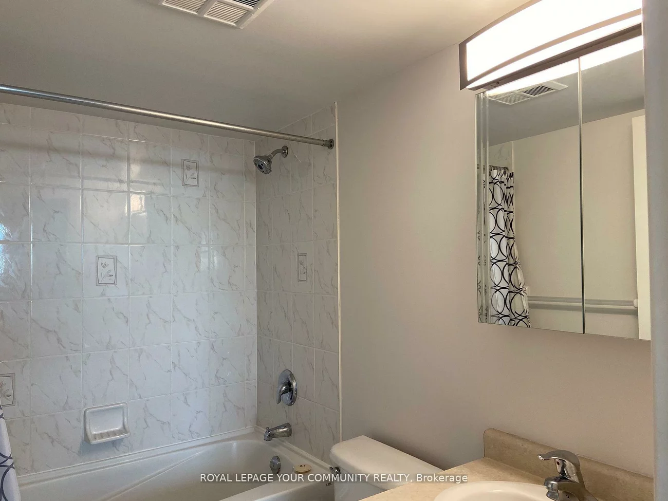 23, Oneida, Langstaff, Richmond Hill