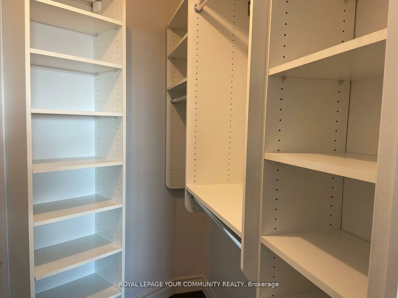 23, Oneida, Langstaff, Richmond Hill