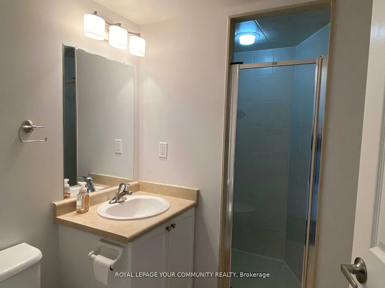 23, Oneida, Langstaff, Richmond Hill