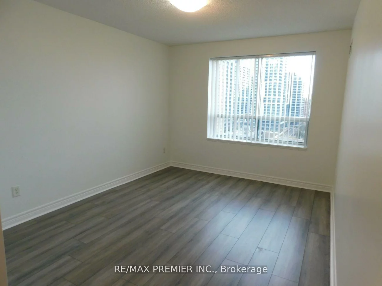 39, Oneida, Langstaff, Richmond Hill