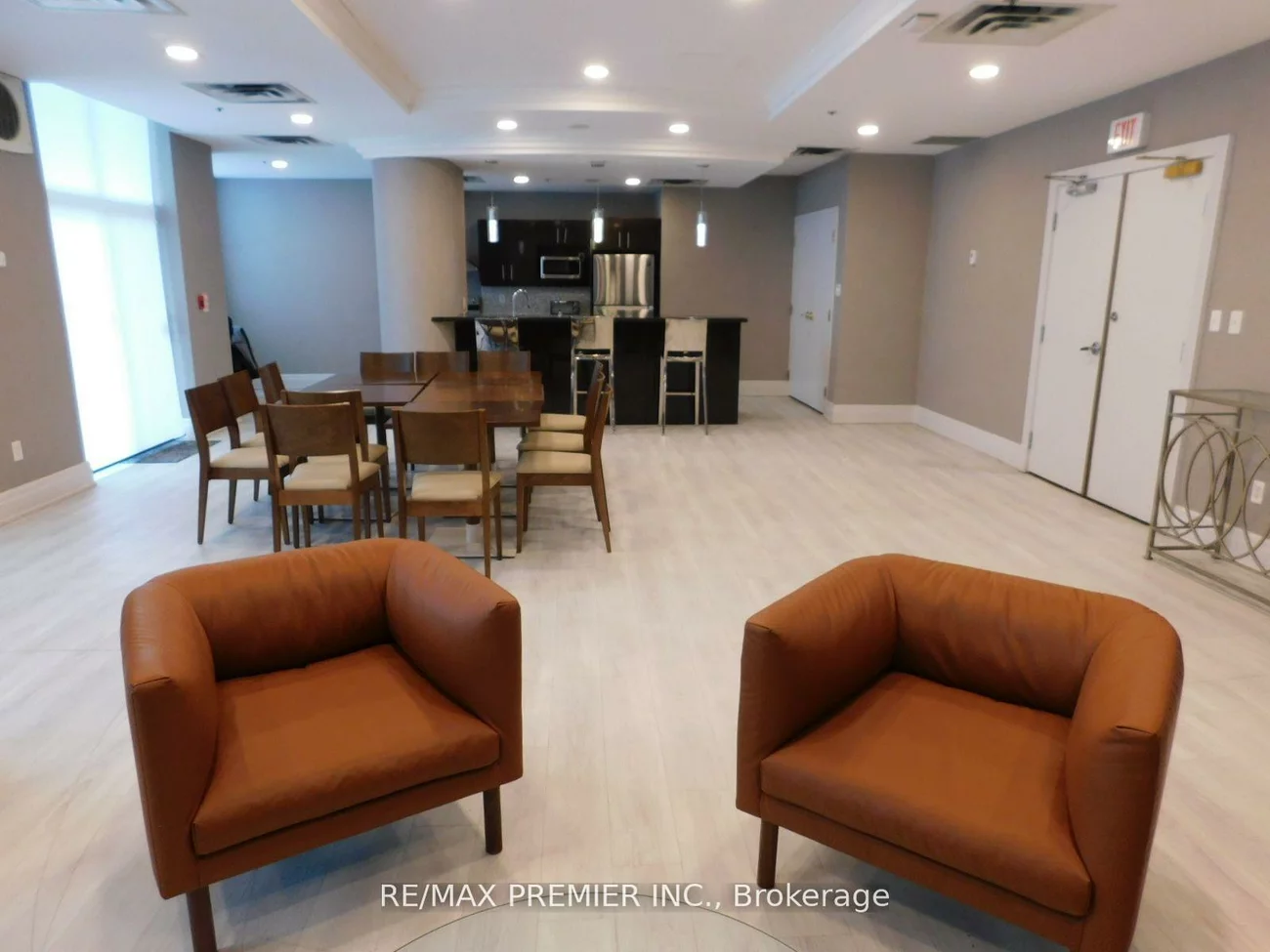 39, Oneida, Langstaff, Richmond Hill