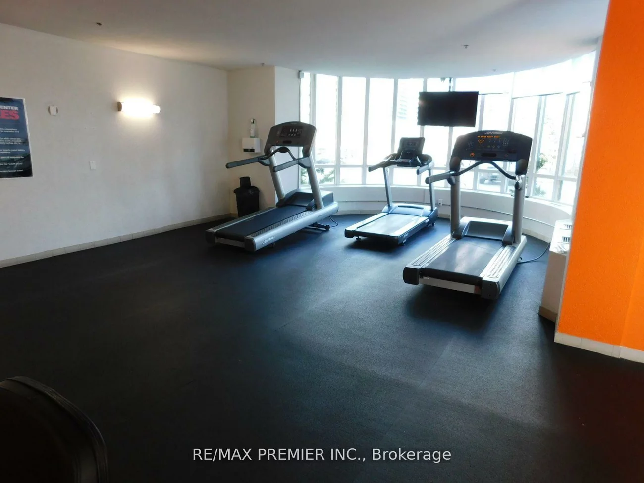 39, Oneida, Langstaff, Richmond Hill