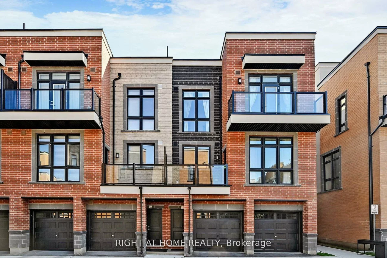 9, Phelps, Oak Ridges, Richmond Hill