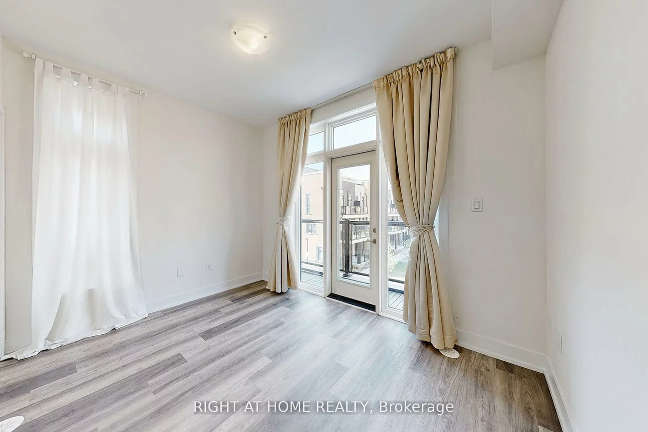 9, Phelps, Oak Ridges, Richmond Hill