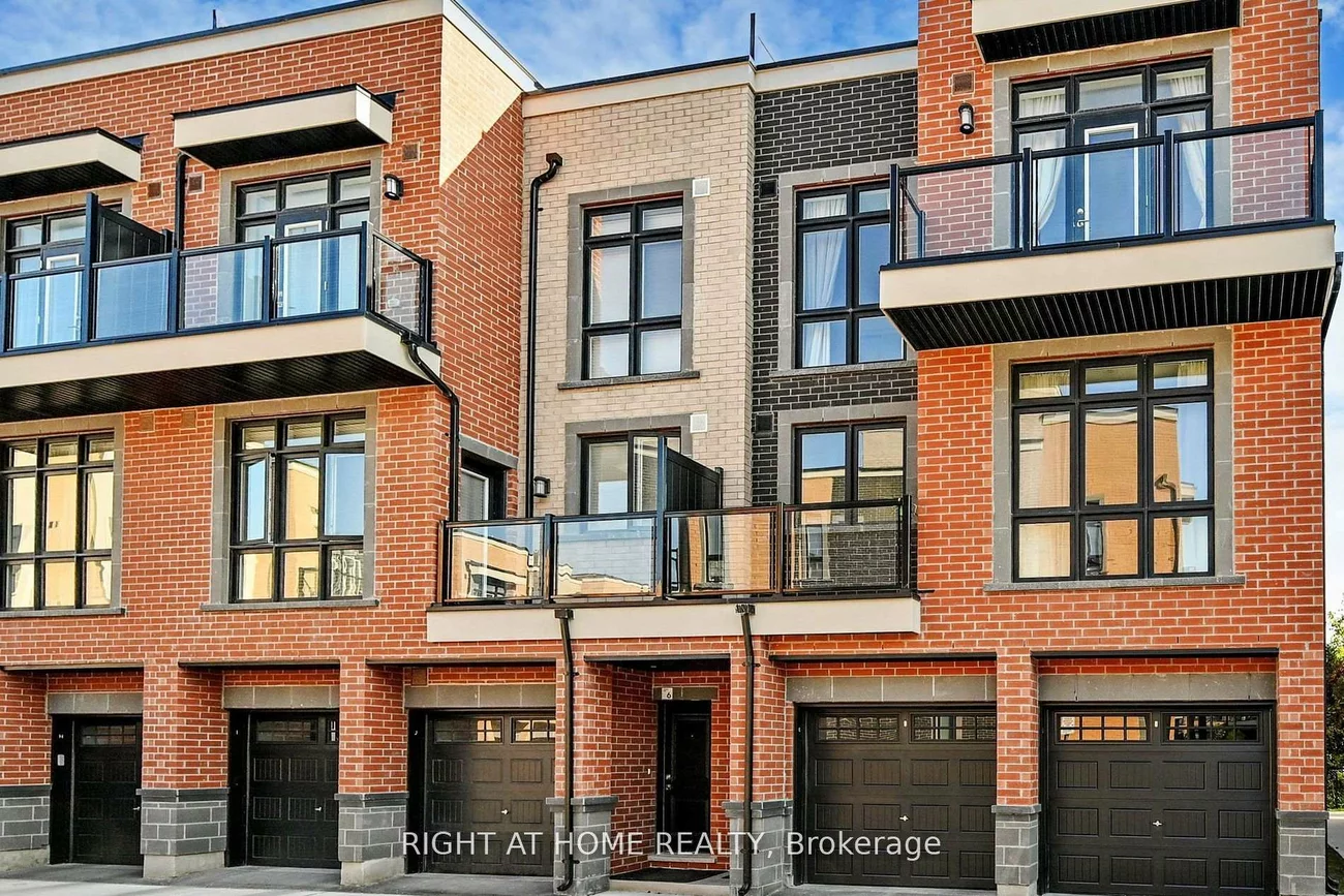 9, Phelps, Oak Ridges, Richmond Hill