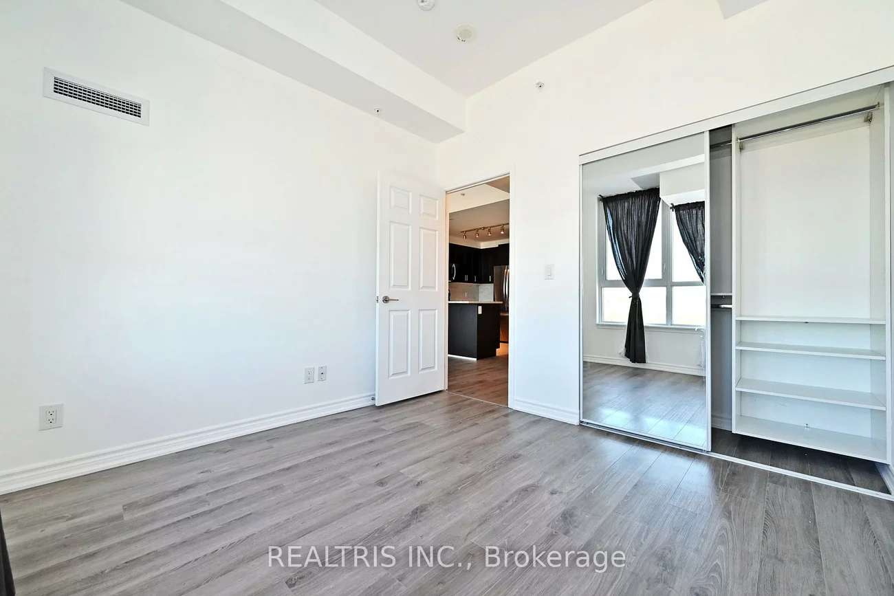 11611, Yonge, Jefferson, Richmond Hill
