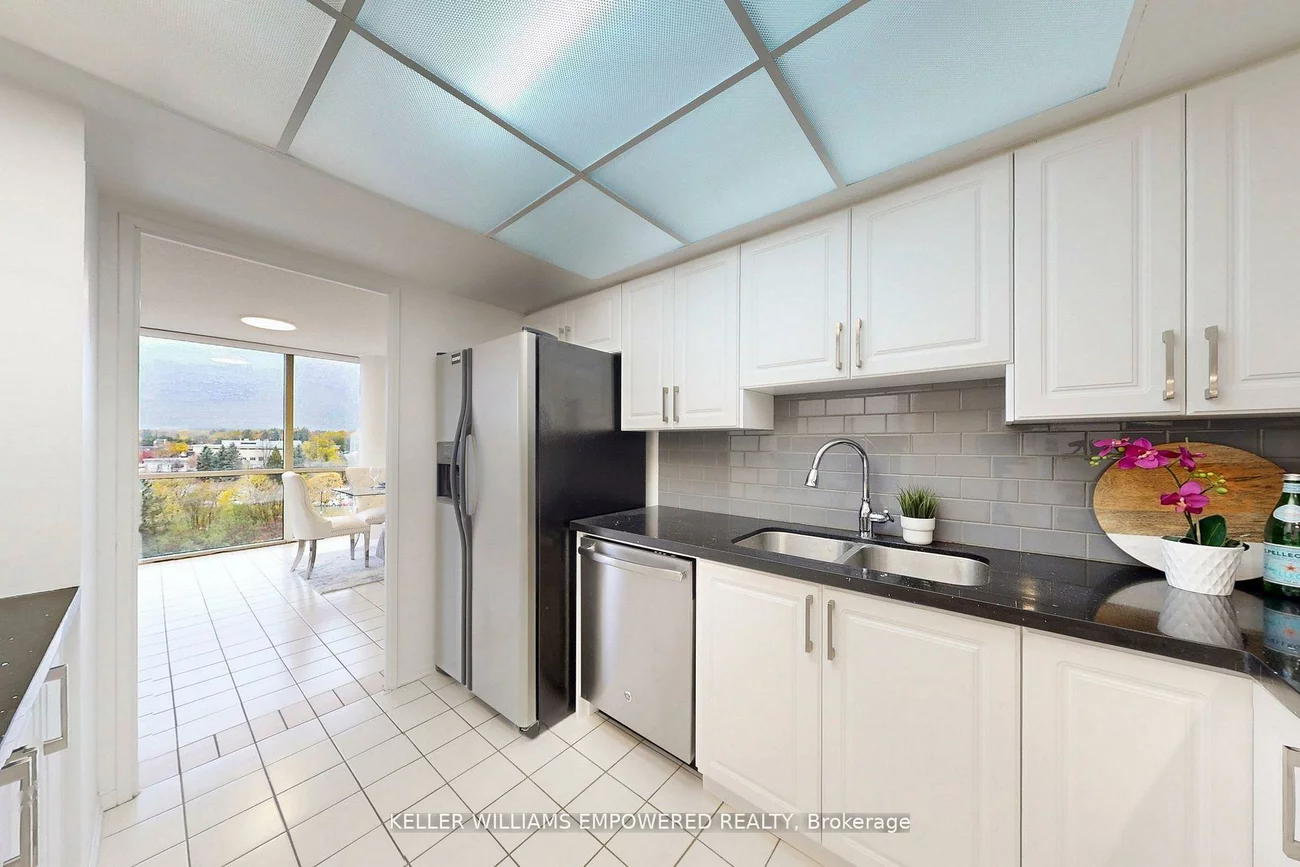 20, Harding, North Richvale, Richmond Hill