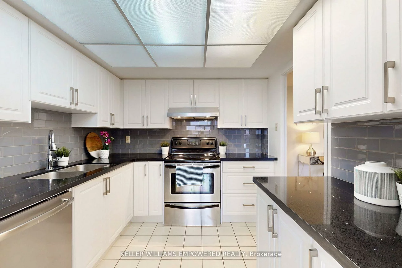 20, Harding, North Richvale, Richmond Hill