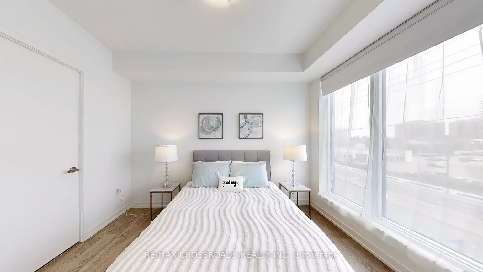 8868, yonge, South Richvale, Richmond Hill