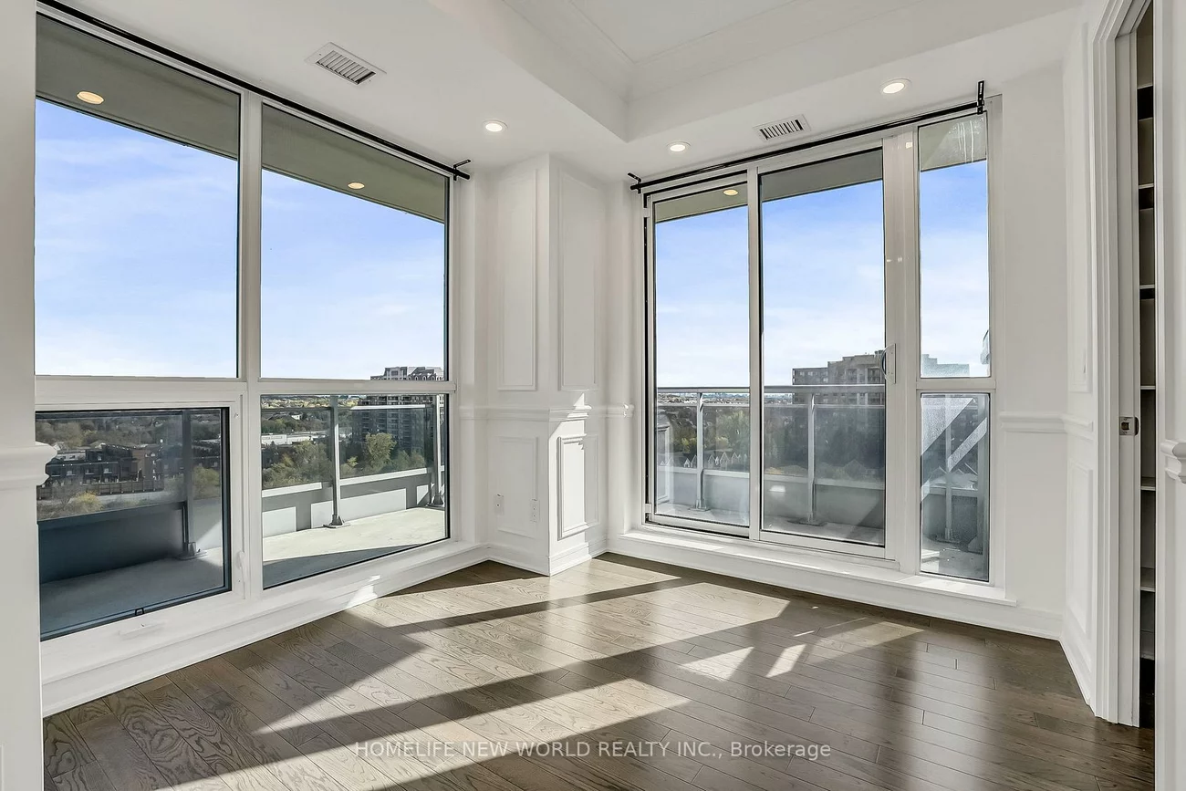 9205, Yonge, Langstaff, Richmond Hill