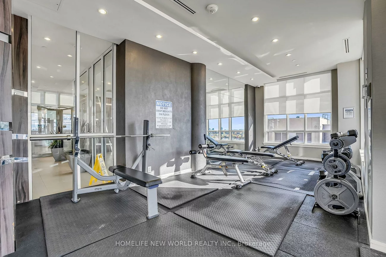 9205, Yonge, Langstaff, Richmond Hill