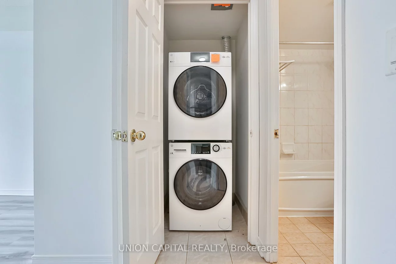 23, Oneida, Langstaff, Richmond Hill