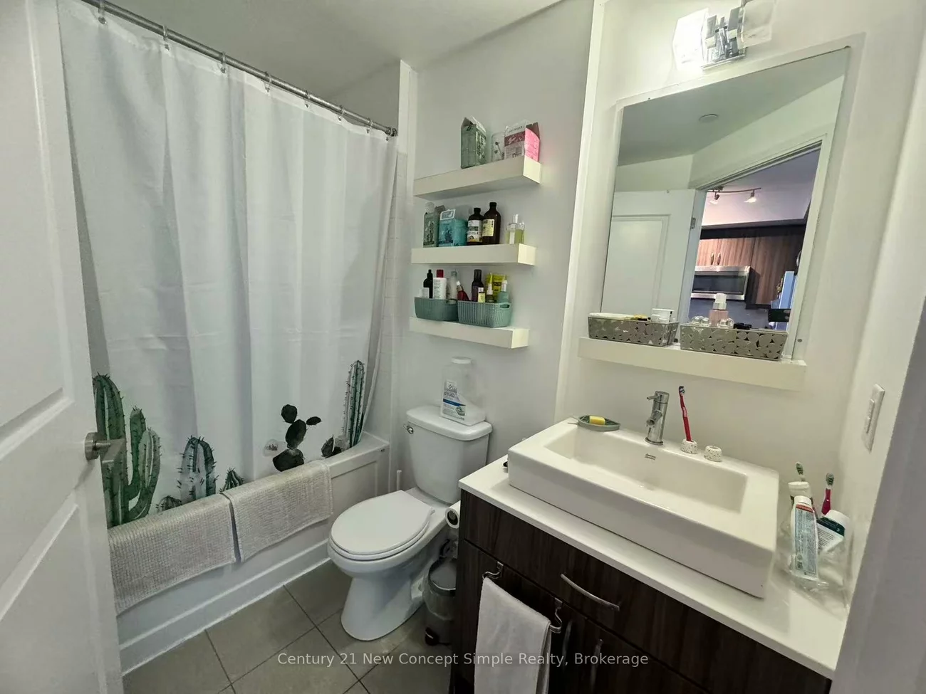 9205, Yonge, Langstaff, Richmond Hill