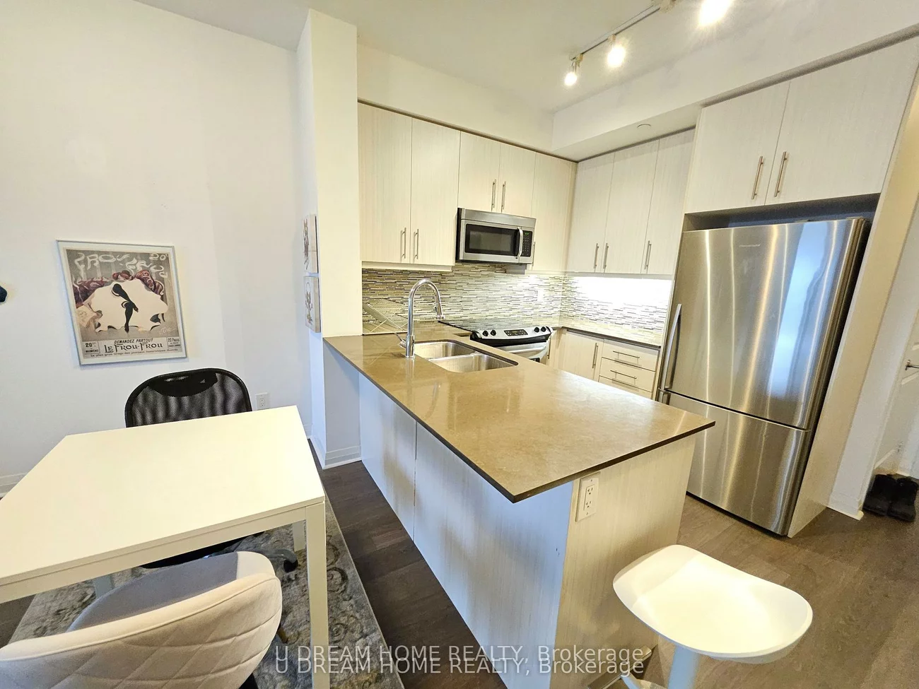 55, Oneida, Langstaff, Richmond Hill