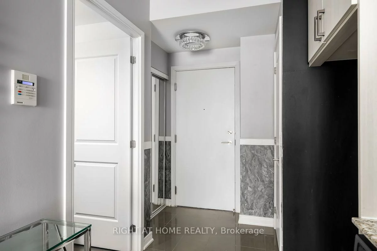 9201, YONGE, Langstaff, Richmond Hill