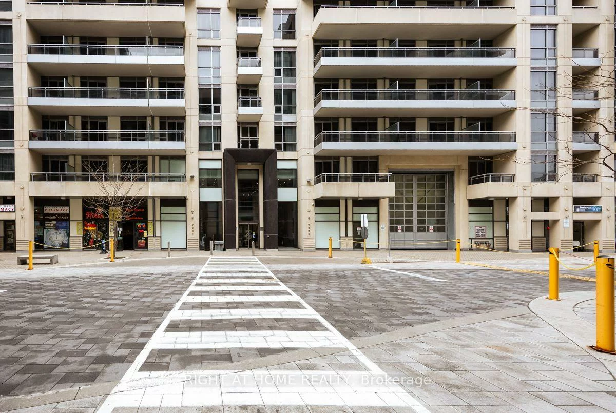 9201, YONGE, Langstaff, Richmond Hill