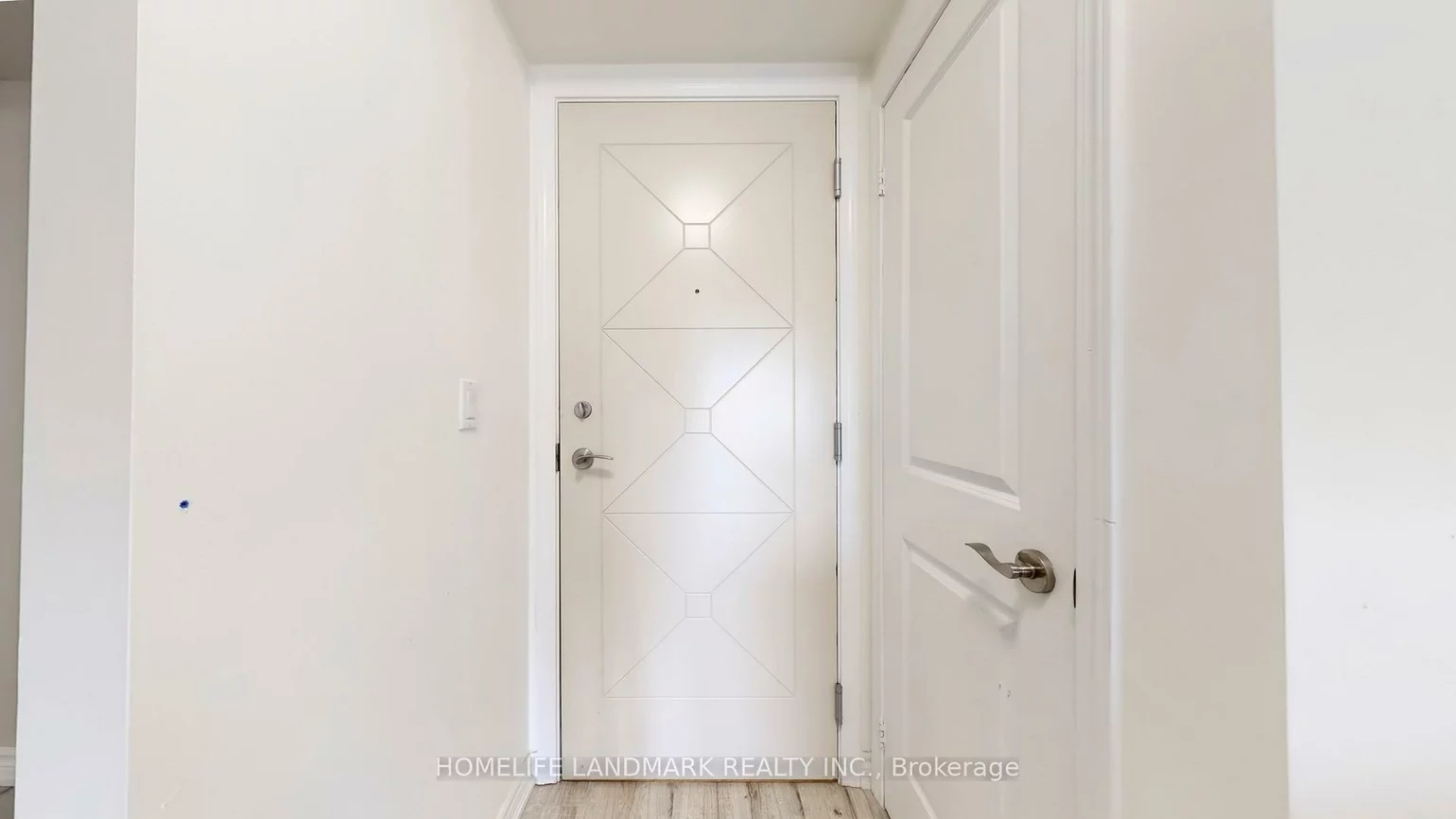 18, Harding, Harding, Richmond Hill