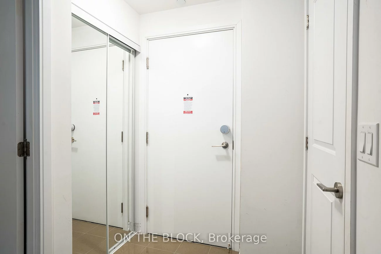 9201, Yonge, Langstaff, Richmond Hill