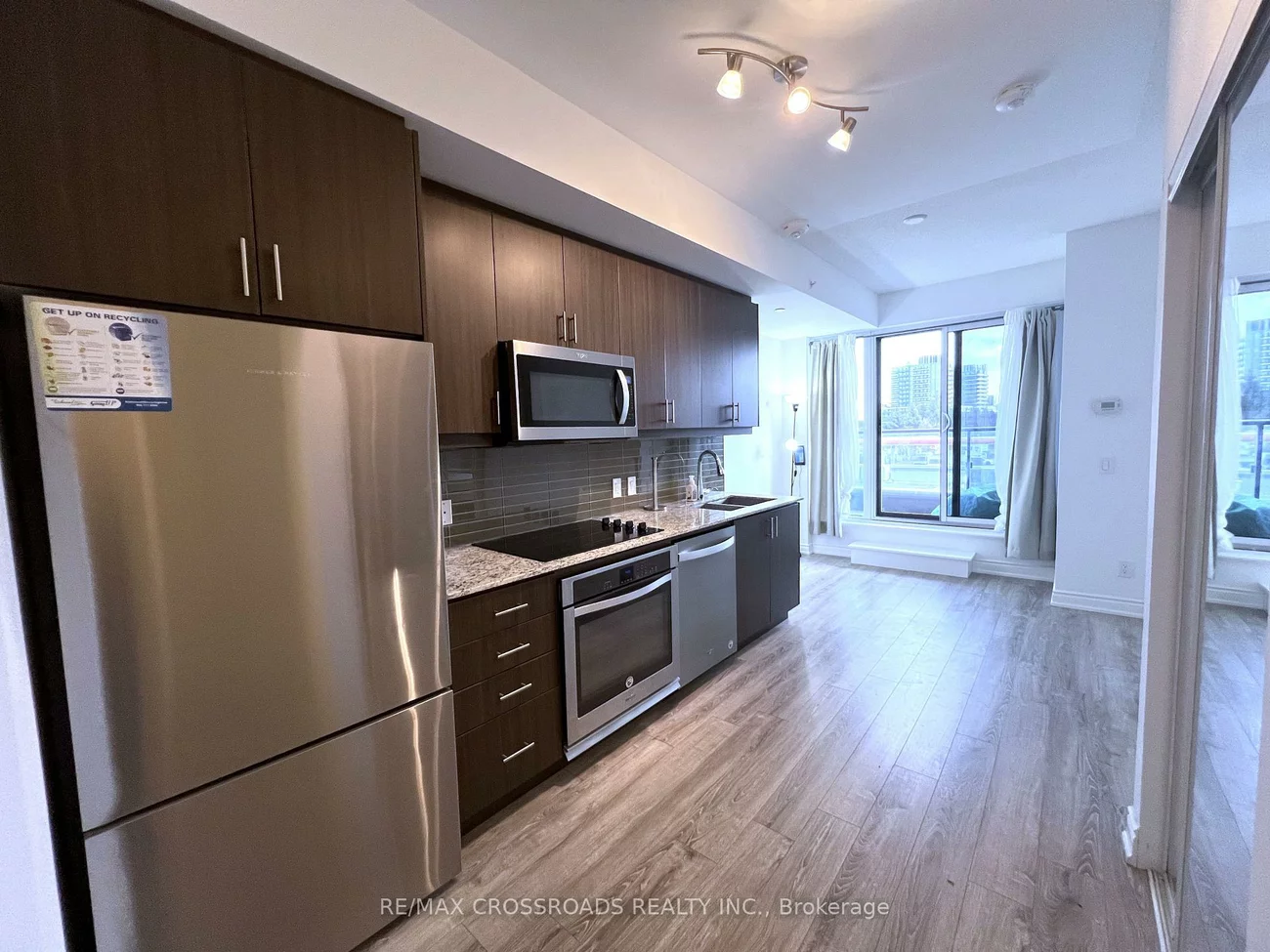 9618, YONGE, North Richvale, Richmond Hill