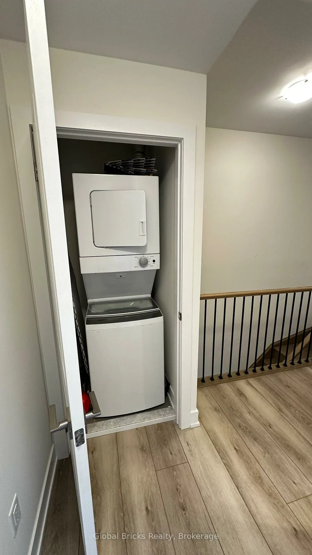 2, Phelps, Oak Ridges, Richmond Hill