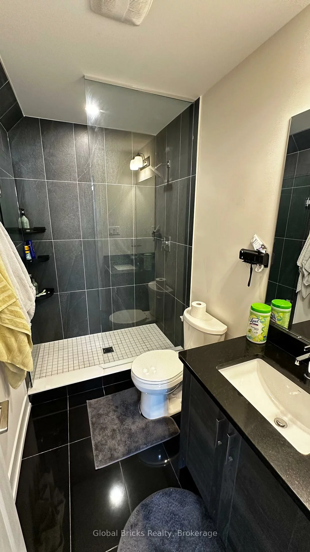 2, Phelps, Oak Ridges, Richmond Hill