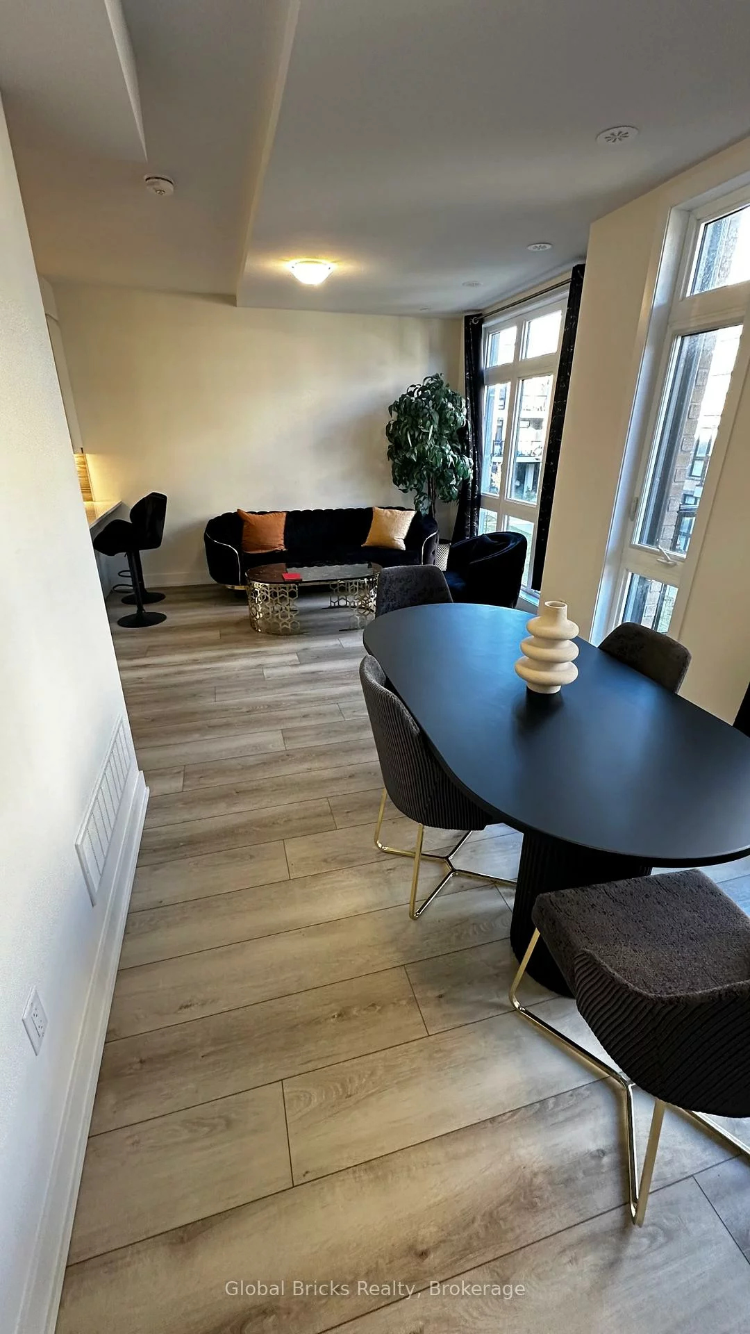 2, Phelps, Oak Ridges, Richmond Hill