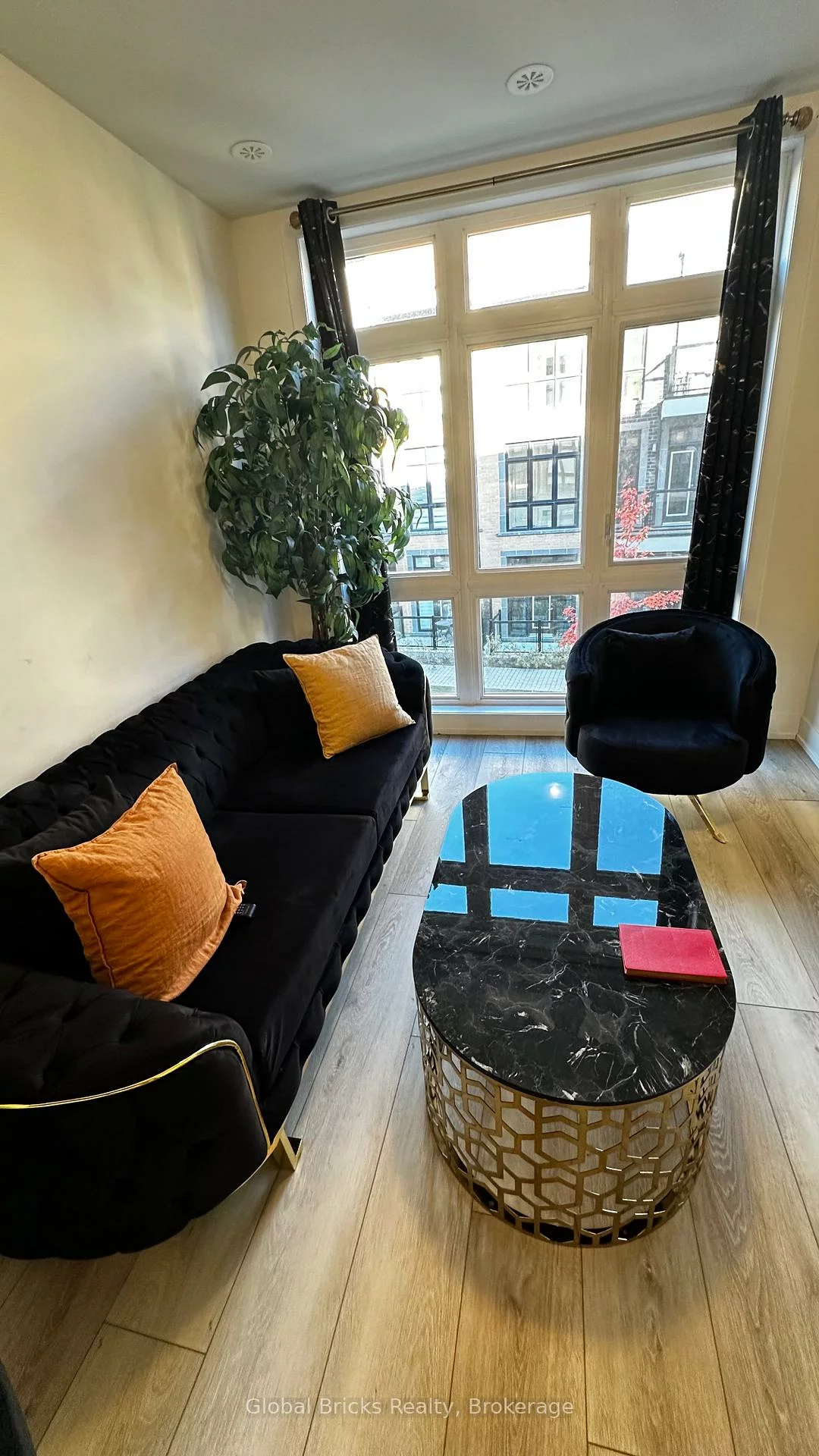 2, Phelps, Oak Ridges, Richmond Hill