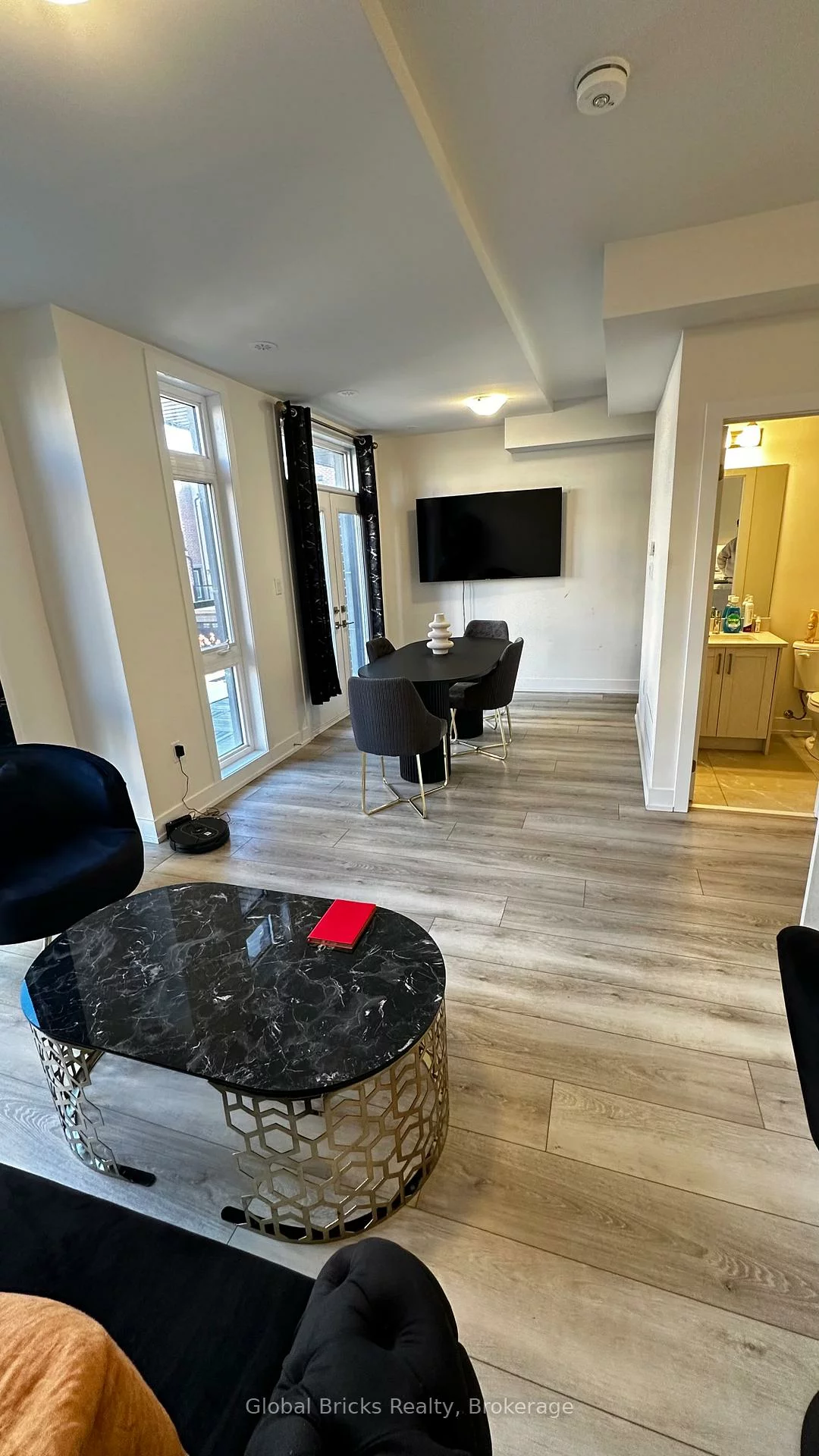 2, Phelps, Oak Ridges, Richmond Hill