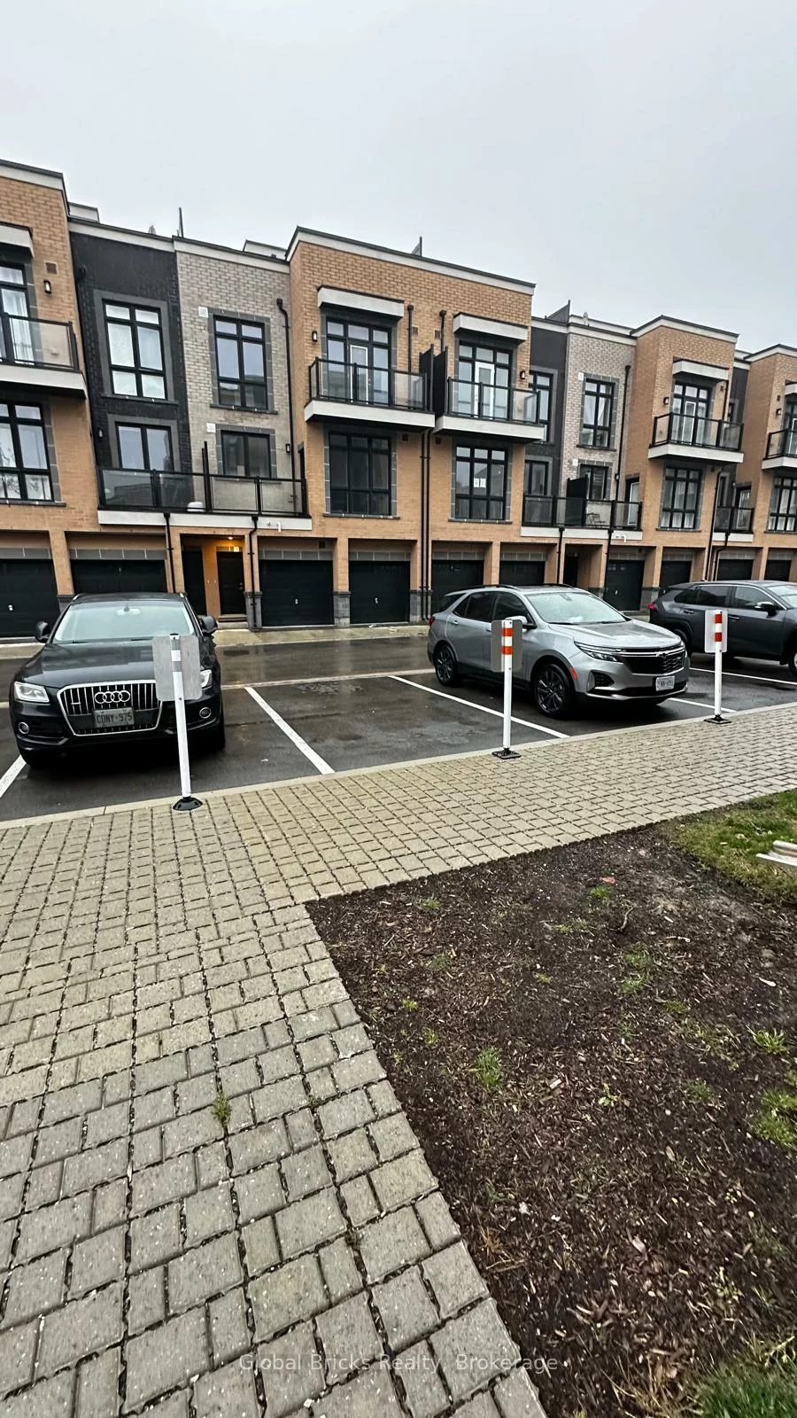 2, Phelps, Oak Ridges, Richmond Hill