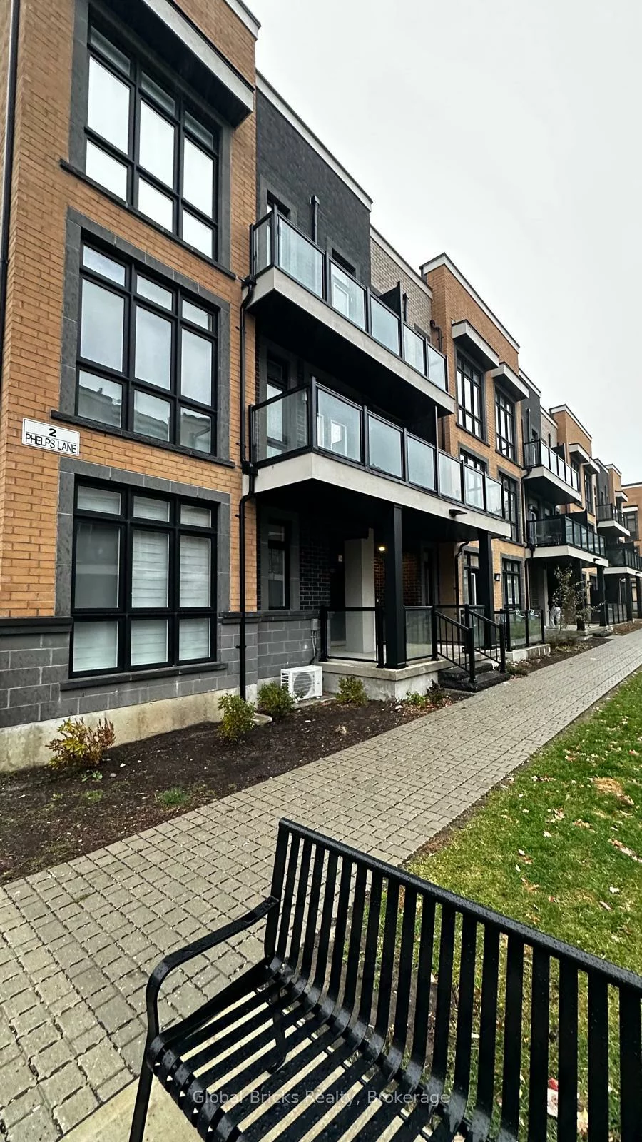 2, Phelps, Oak Ridges, Richmond Hill