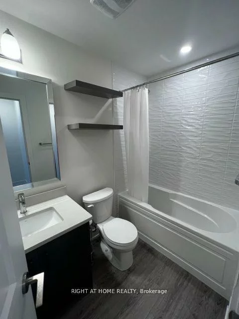 12868, Yonge, Oak Ridges, Richmond Hill