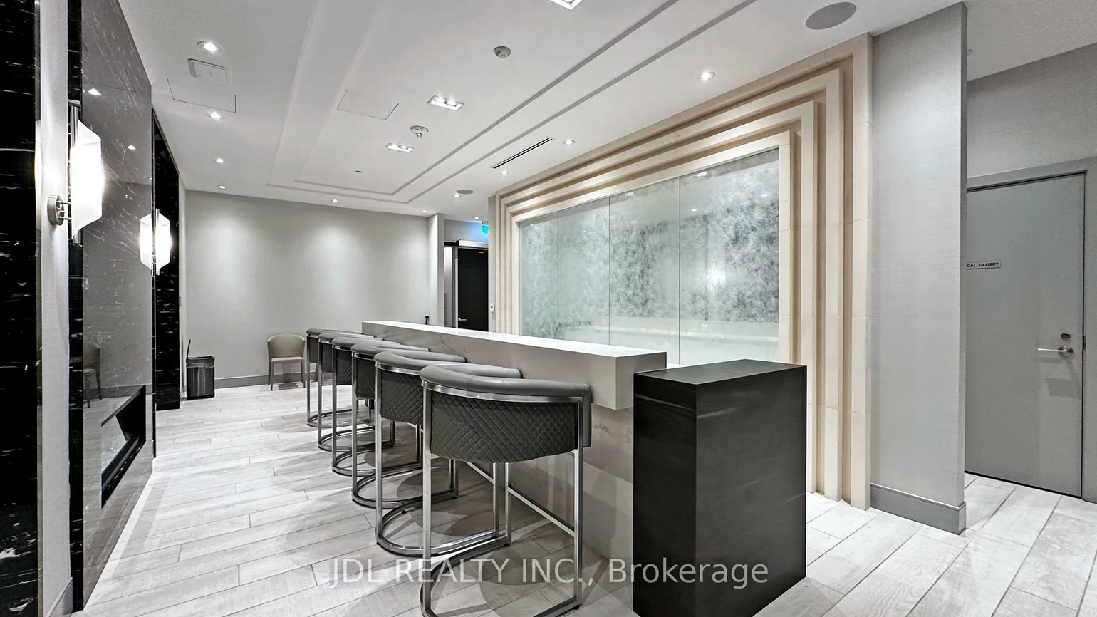 398, HIGHWAY 7, Doncrest, Richmond Hill