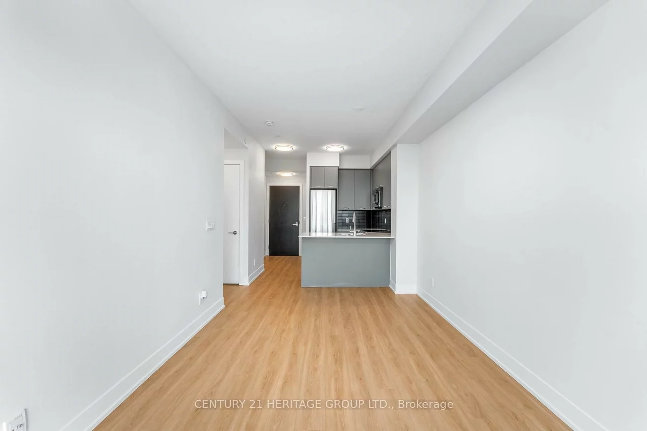 9471, Yonge, Observatory, Richmond Hill