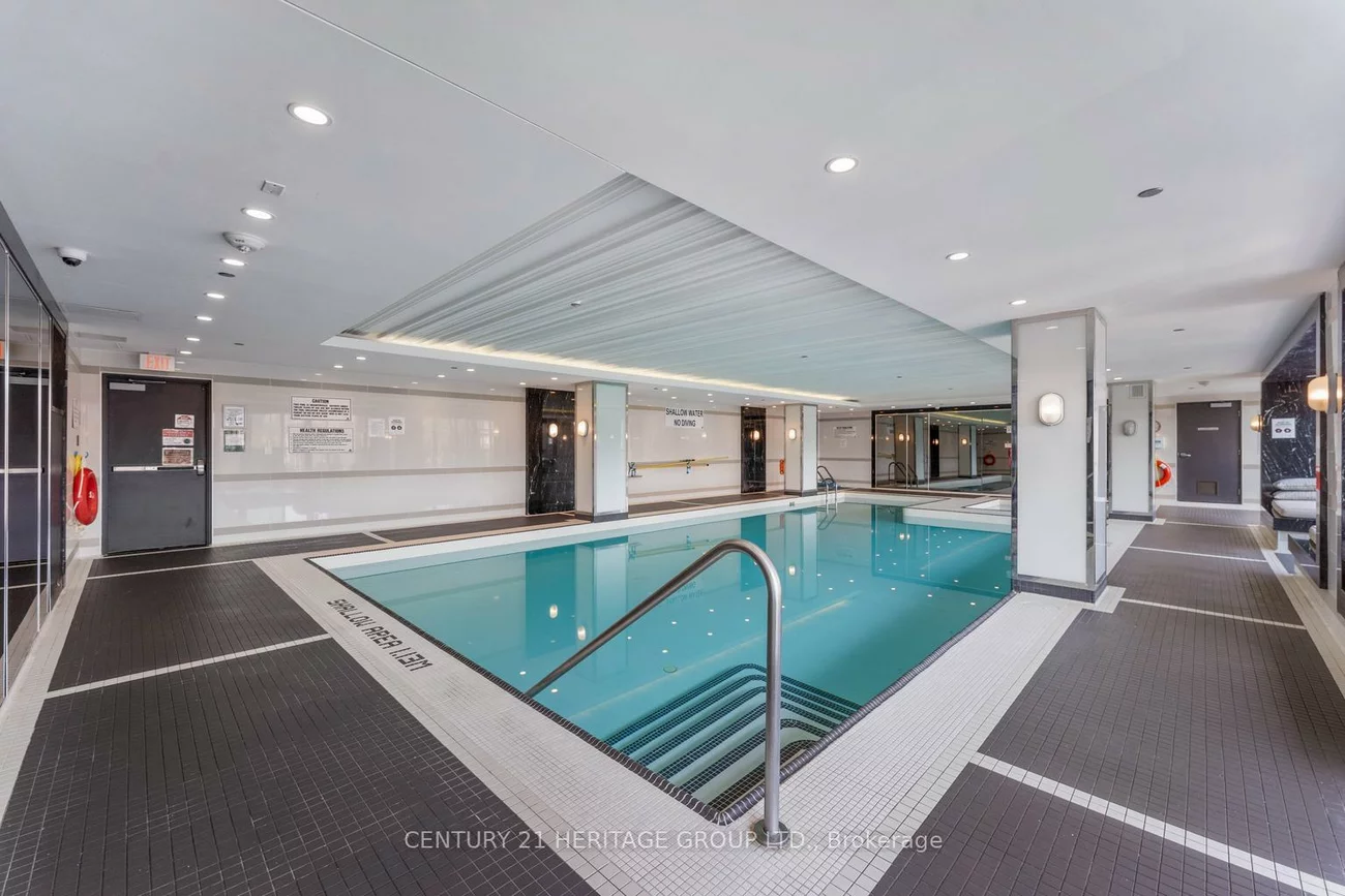 9471, Yonge, Observatory, Richmond Hill