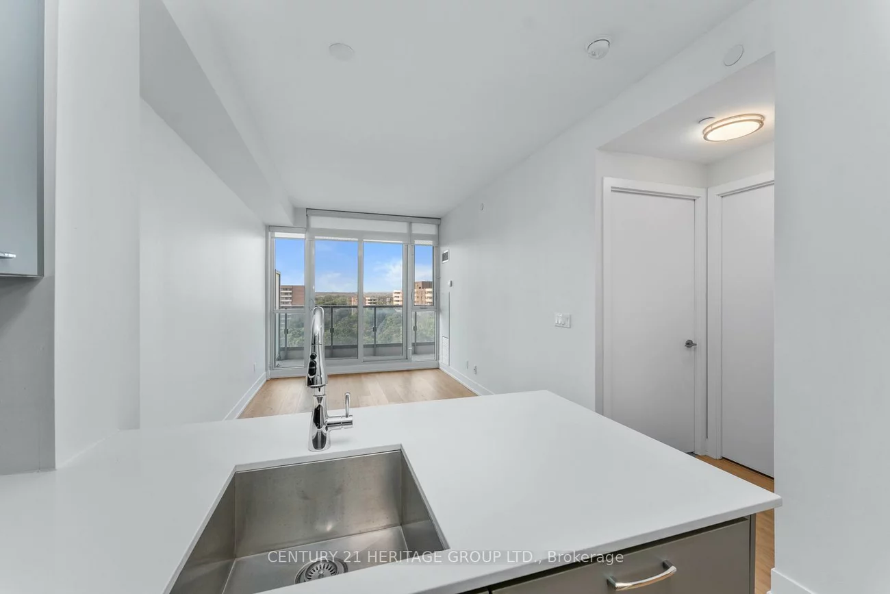 9471, Yonge, Observatory, Richmond Hill