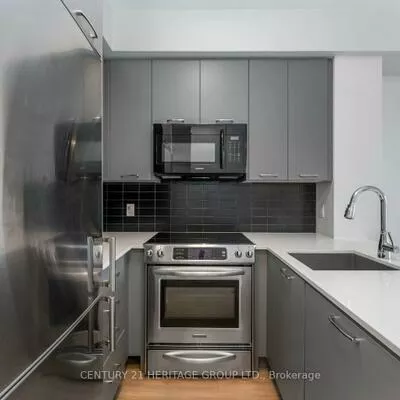 9471, Yonge, Observatory, Richmond Hill