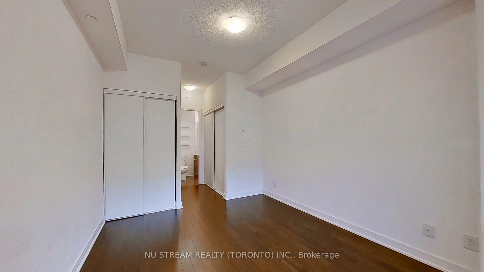 9201, Yonge, Langstaff, Richmond Hill