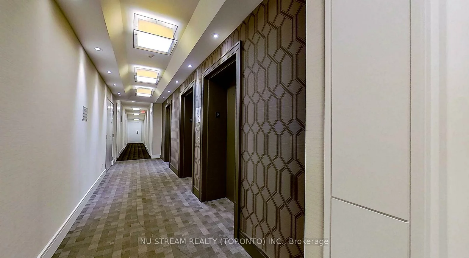 9201, Yonge, Langstaff, Richmond Hill