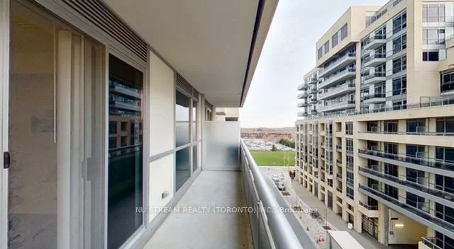 9201, Yonge, Langstaff, Richmond Hill