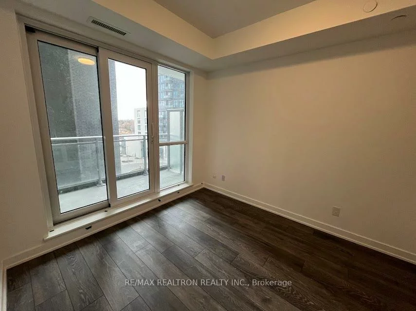 8888, Yonge, South Richvale, Richmond Hill