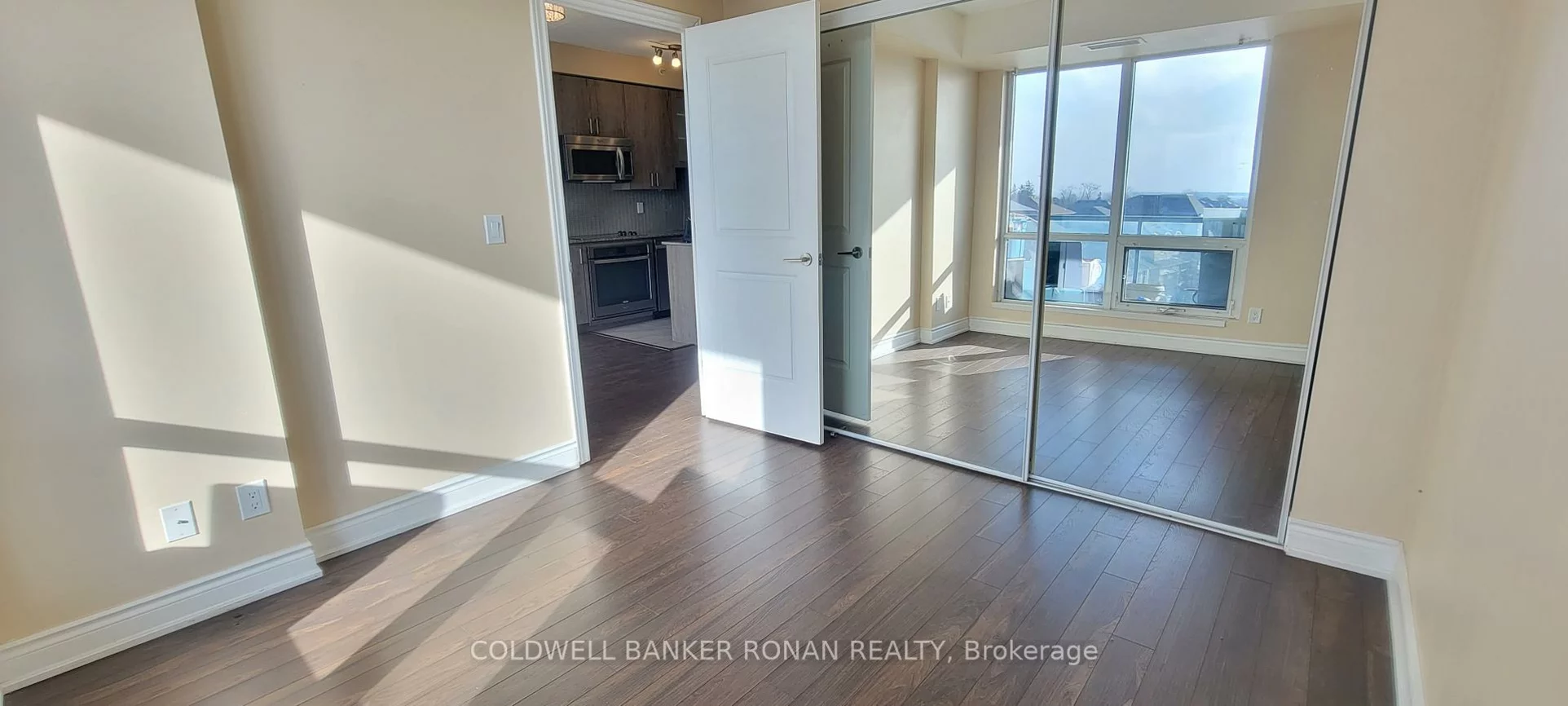 9090, Yonge, South Richvale, Richmond Hill