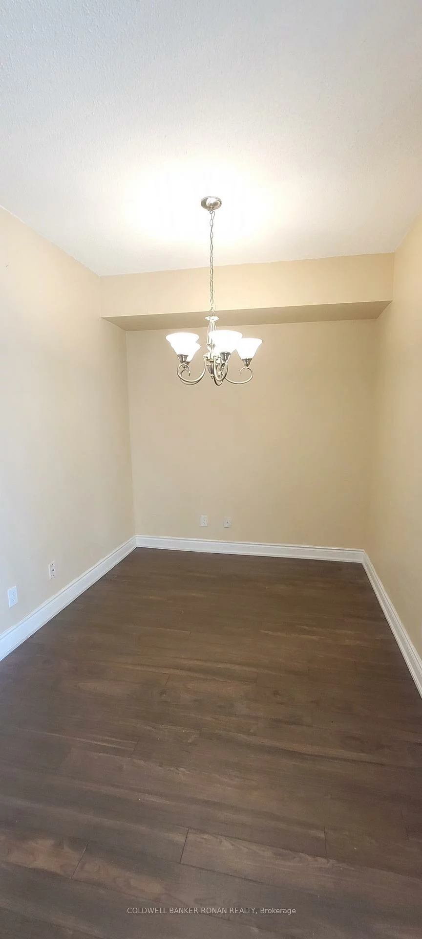 9090, Yonge, South Richvale, Richmond Hill