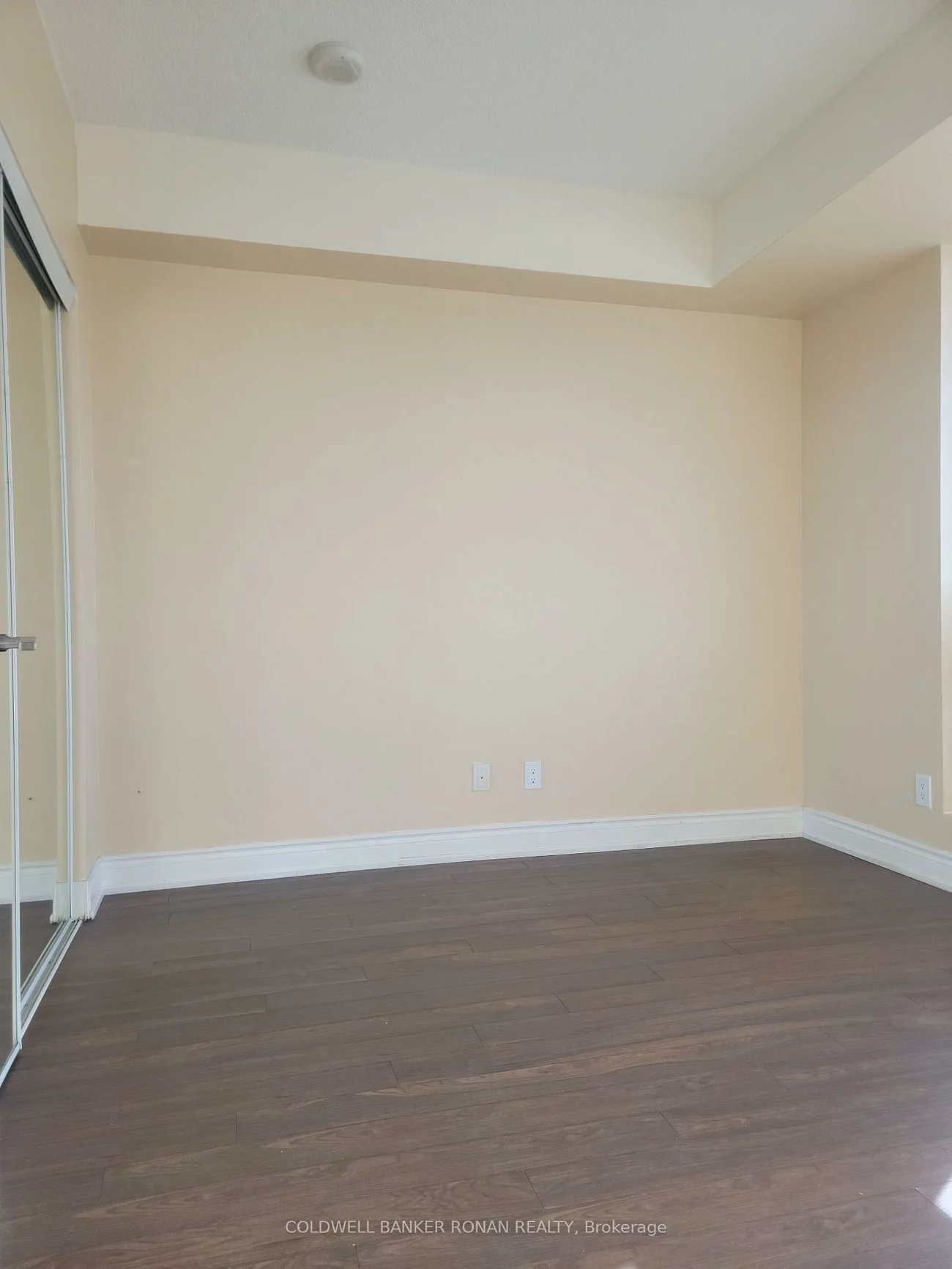 9090, Yonge, South Richvale, Richmond Hill