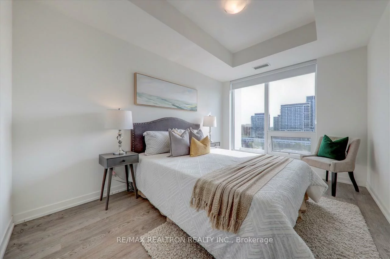 8868, Yonge, South Richvale, Richmond Hill