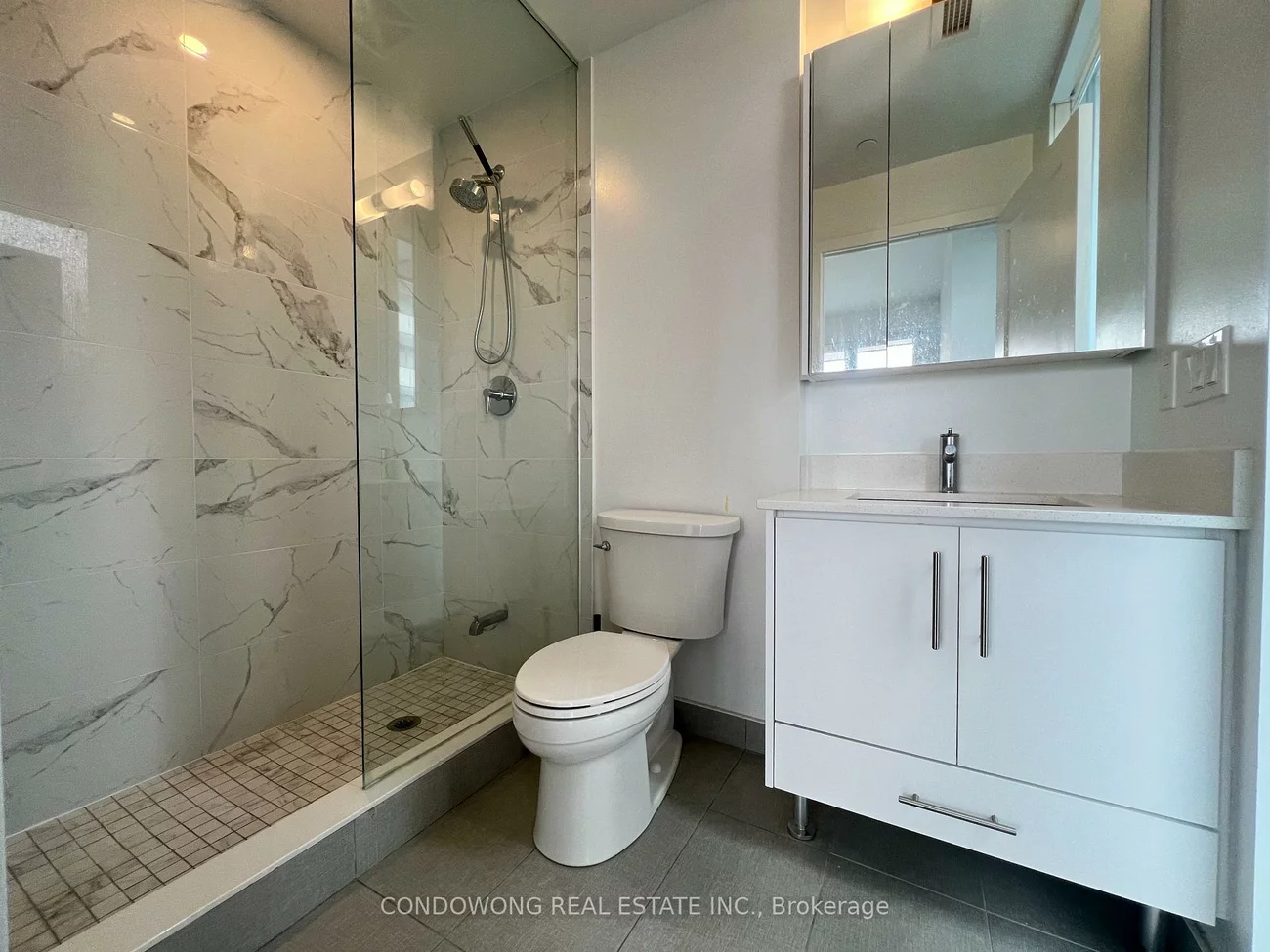 105, Oneida, Langstaff, Richmond Hill