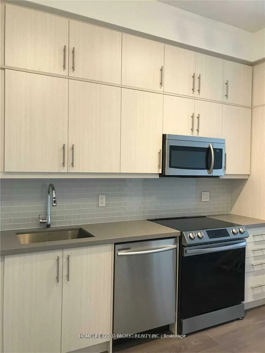 75, Oneida, Langstaff, Richmond Hill