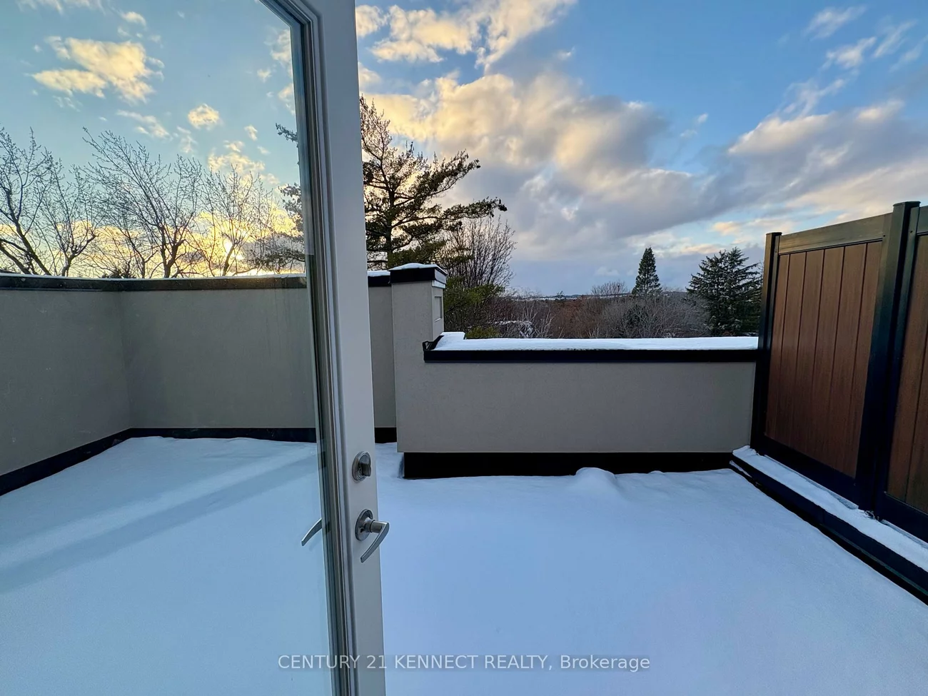 56, Elizabeth, Mill Pond, Richmond Hill